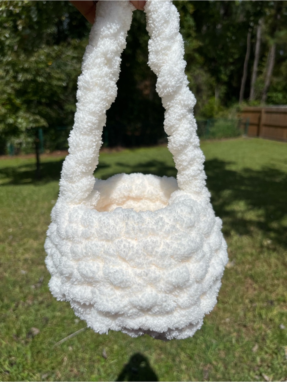 White Plush Mini Handbag – Textured Bubble Design